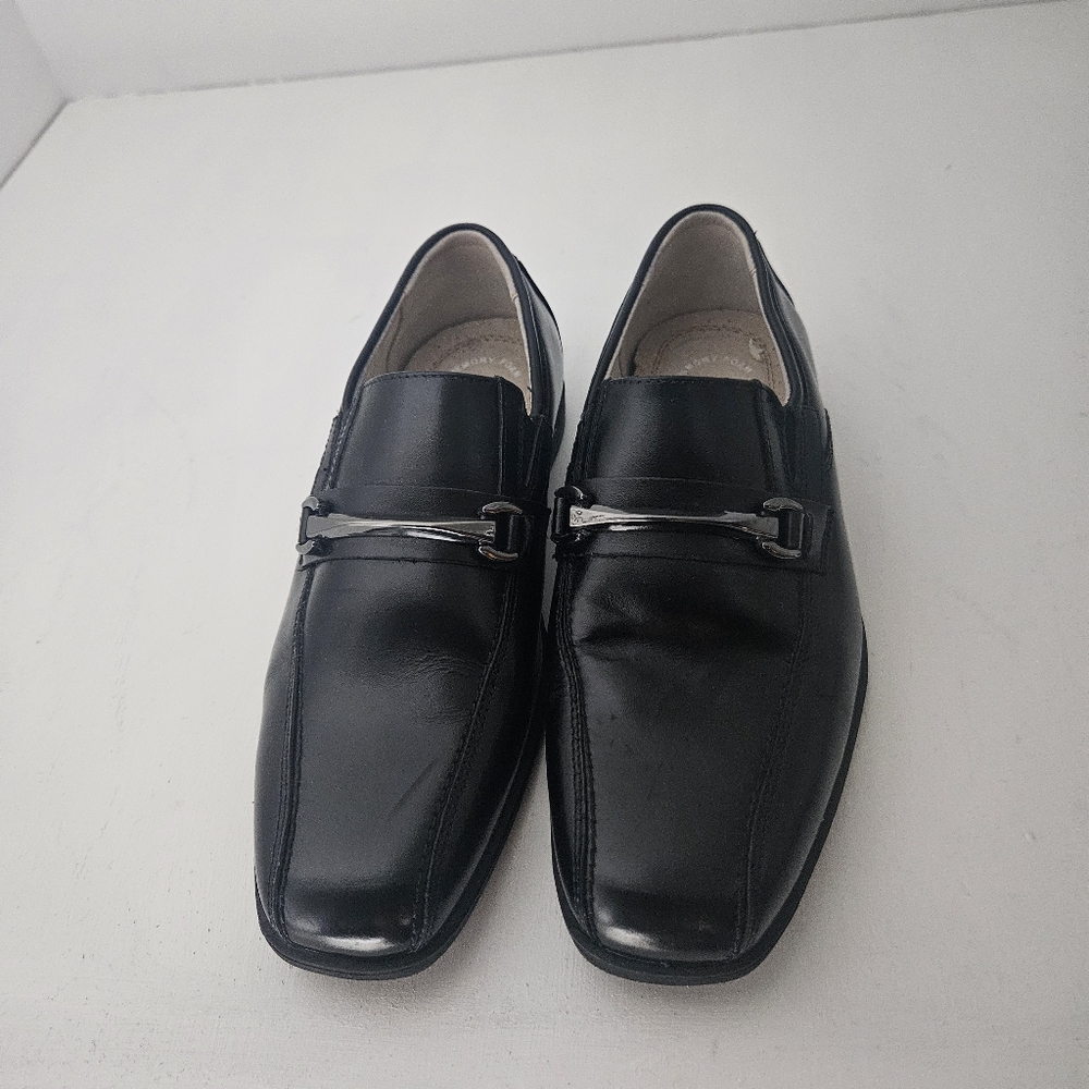 Reveal Bit Loafer - Picture 2 of 6
